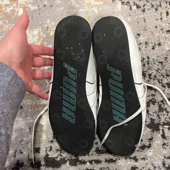 Women’s puma sneakers - Picture 7 of 9